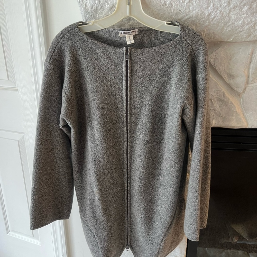 Giorgio Armani Gray wool and Cashmere Sweater - Size 6